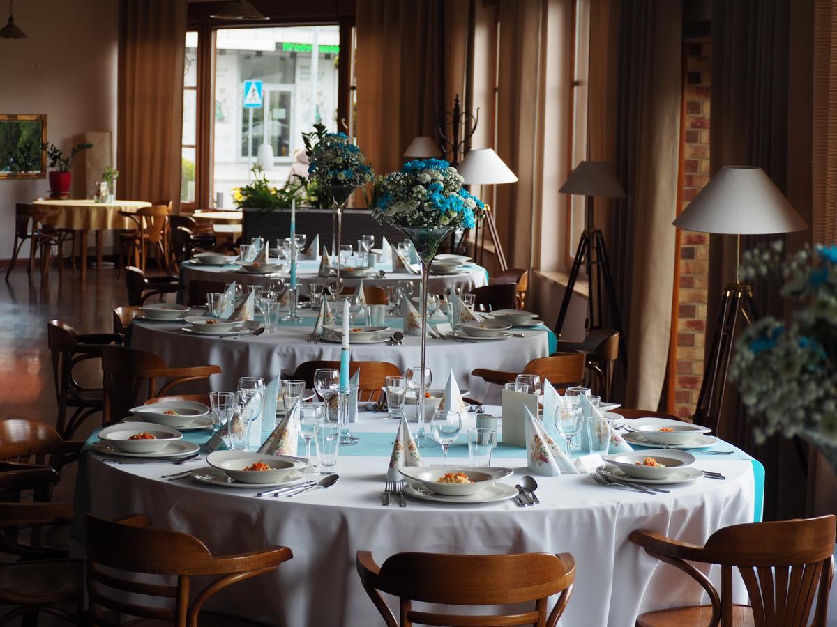 Hotel Spichlerz Lubawa Extérieur photo